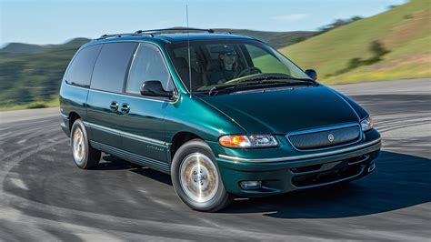 Dodge Caravan 1996 photo