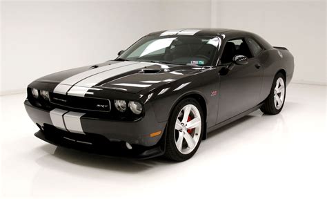 Dodge Challenger 2011 photo