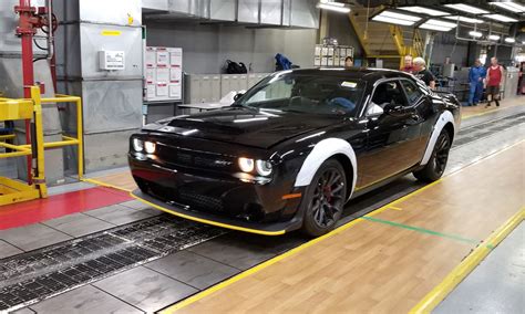 photo of Dodge Challenger car production