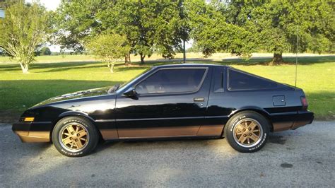 Dodge Conquest 1984 photo