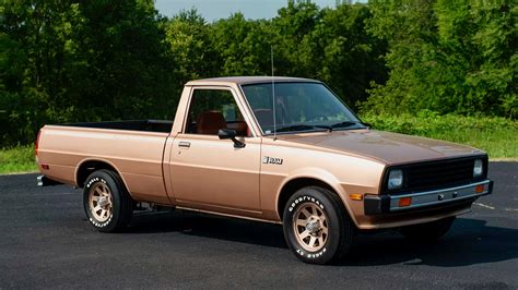 photo of Dodge D50 car production