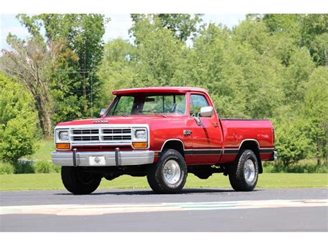 Dodge Dodge truck 1987 photo