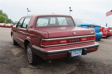 Dodge Dynasty 1991 photo