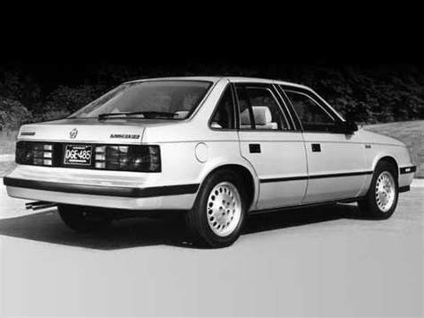 Dodge Lancer 1985 photo