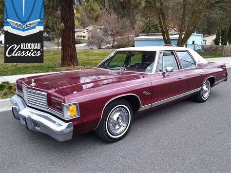 Dodge Monaco