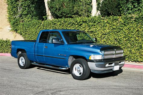 Dodge Ram 2001 photo