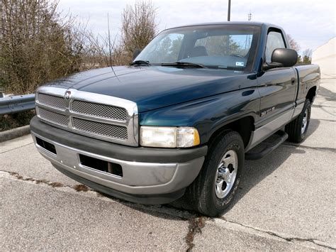 Dodge Ram pickup 1998 photo