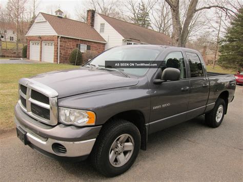 Dodge Ram quad cab 2003 photo