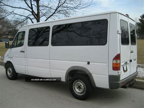 Dodge Sprinter 2003 photo