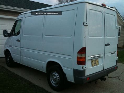 Dodge Sprinter 2500 2004 photo