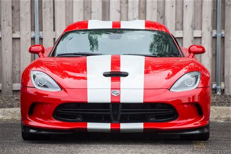 Dodge Viper gts photo