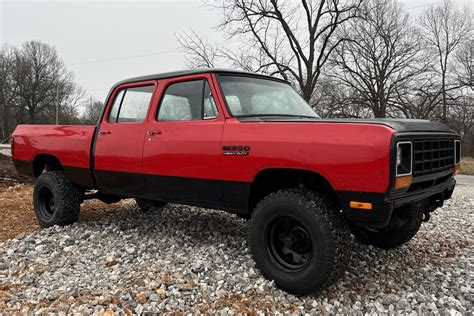 Dodge W350