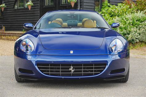 Ferrari 612 photo