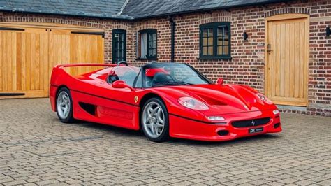 photo of Ferrari F50 car production