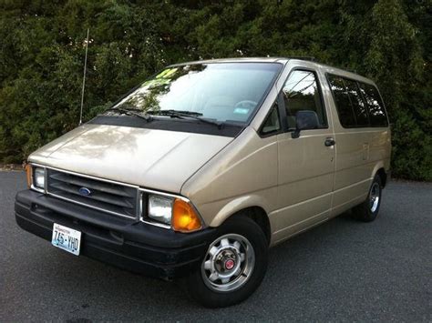 Ford Aerostar 1989 photo