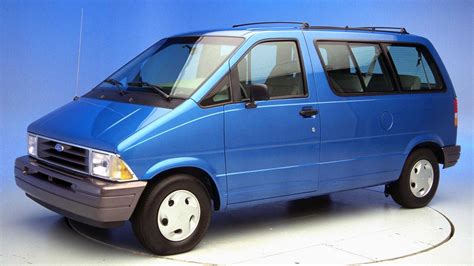 photo of Ford Aerostar car production