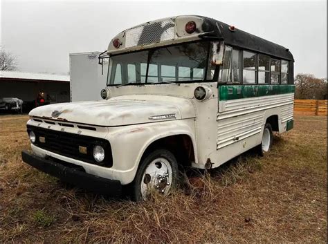 Ford B600