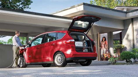 photo of Ford C-max energi car production