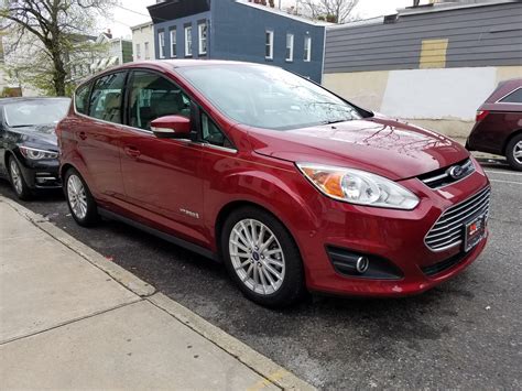 Ford C-max photo