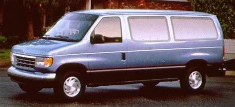 Ford Club wagon 1996 photo