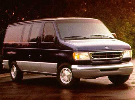 Ford Club wagon 1997 photo