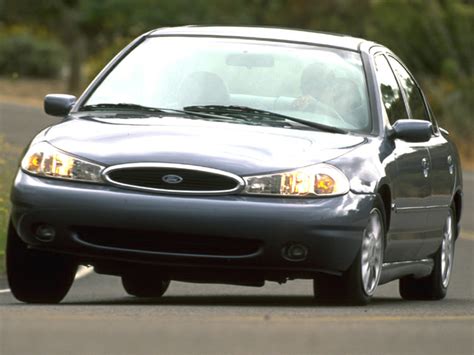 photo of Ford Contour car production