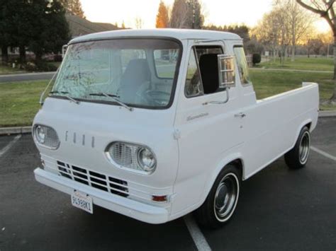 Ford E100