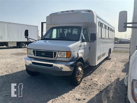 photo of Ford E550 car production