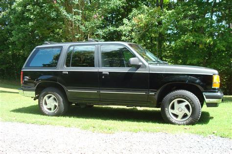 Ford Explorer 1991 photo