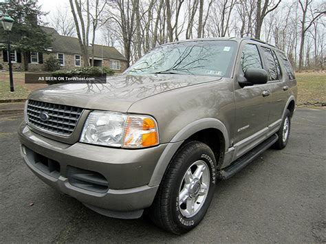 Ford Explorer sport 2002 photo