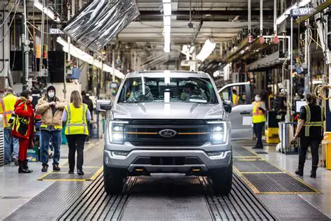 photo of Ford F-150 car production