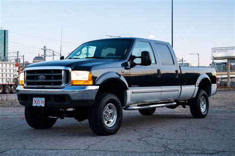 Ford F-350 2000 photo