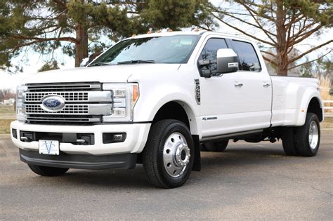 Ford F-450 2018 photo