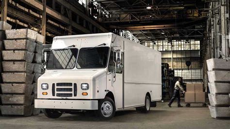 photo of Ford F-59 car production