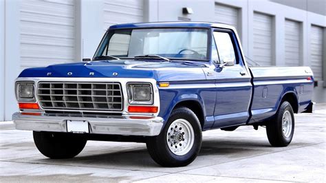 Ford F150 1979 photo