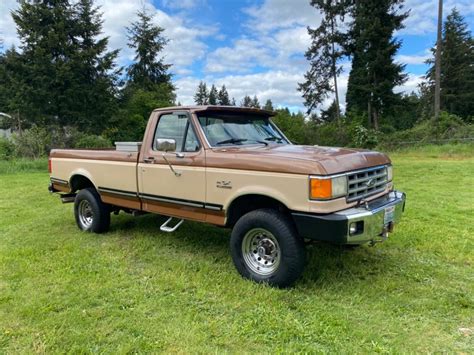 Ford F250 1987 photo