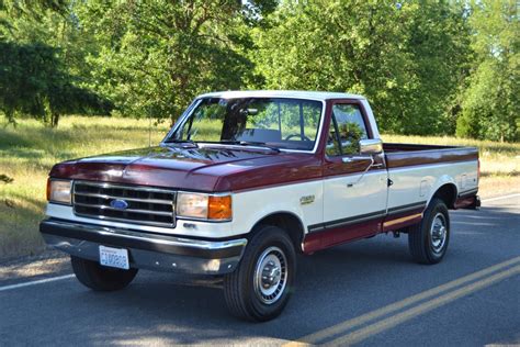 Ford F250 1989 photo