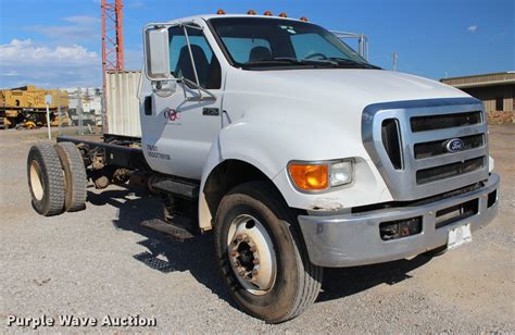 photo of Ford F750 car production