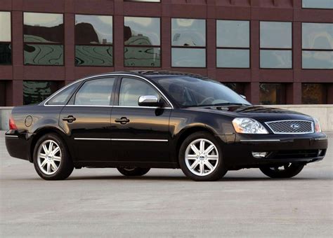 Ford Five hundred 2005 photo