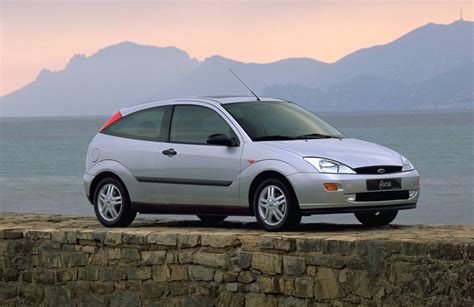 Ford Focus 1999 photo