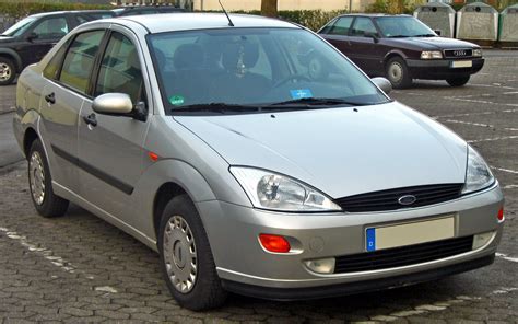 Ford Focus 2001 photo