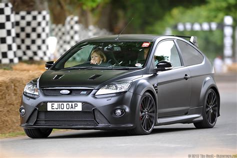 photo of Ford Focus rs car production