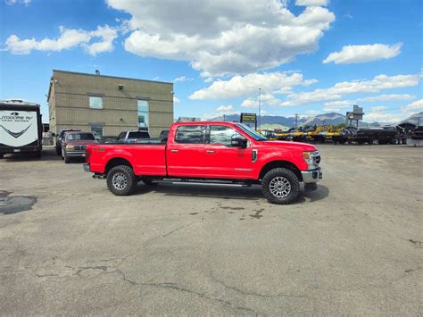 photo of Ford Lariat car production