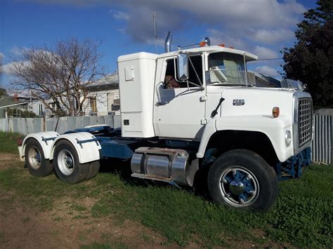 Ford Lnt9000 photo