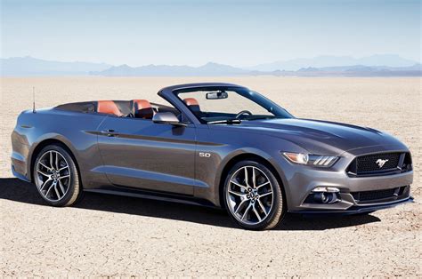 Ford Mustang convertible photo