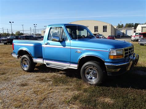 Ford Pickup 1993 photo