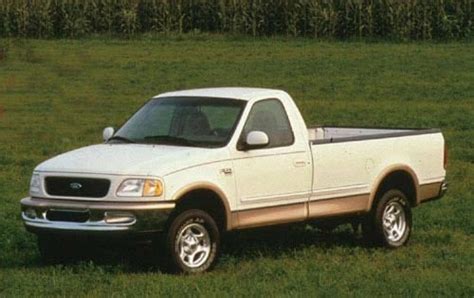 Ford Pickup 1998 photo