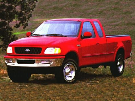 Ford Pickup 1999 photo