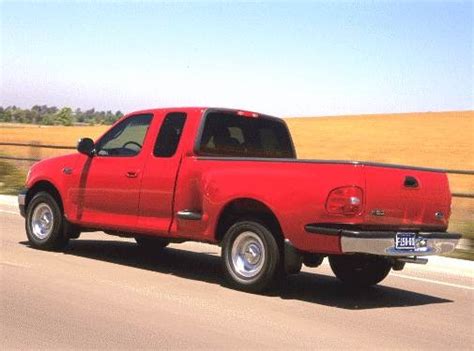 Ford Supercab 2000 photo