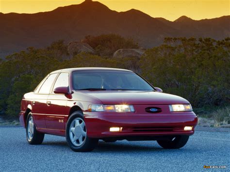 Ford Taurus sho 1992 photo